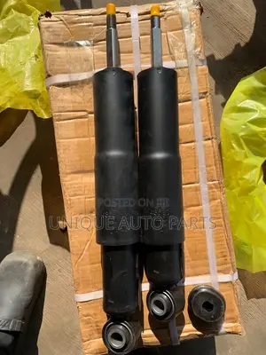 Toyota Land Cruiser 200 Back Shocks 2015–2020+