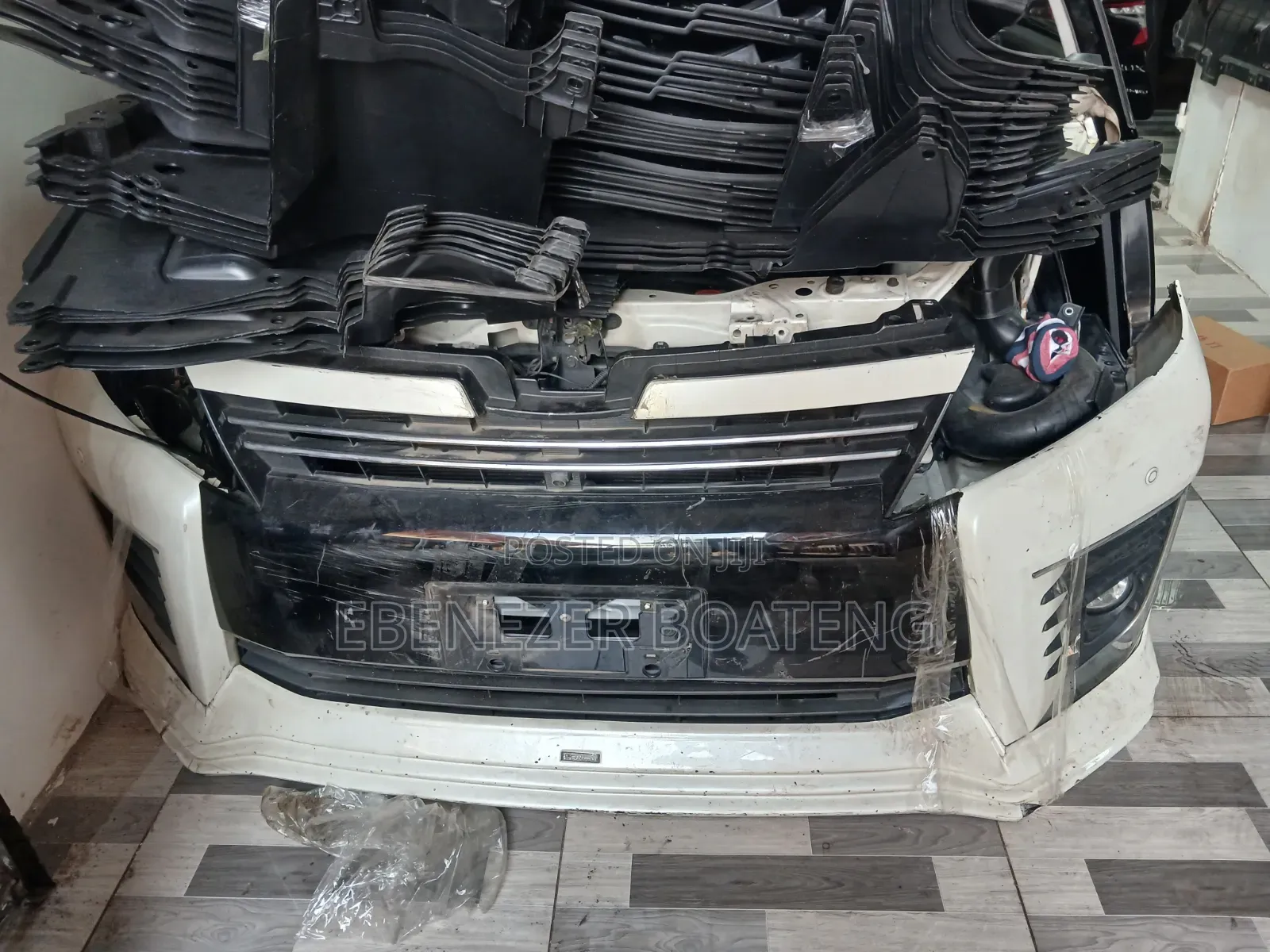 Toyota Voxy Front 2014 2015 2016 Model Front Cat Complete