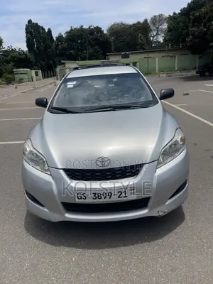 Toyota Matrix 2010 Silver