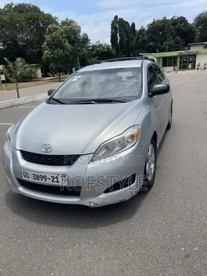 Toyota Matrix 2010 Silver