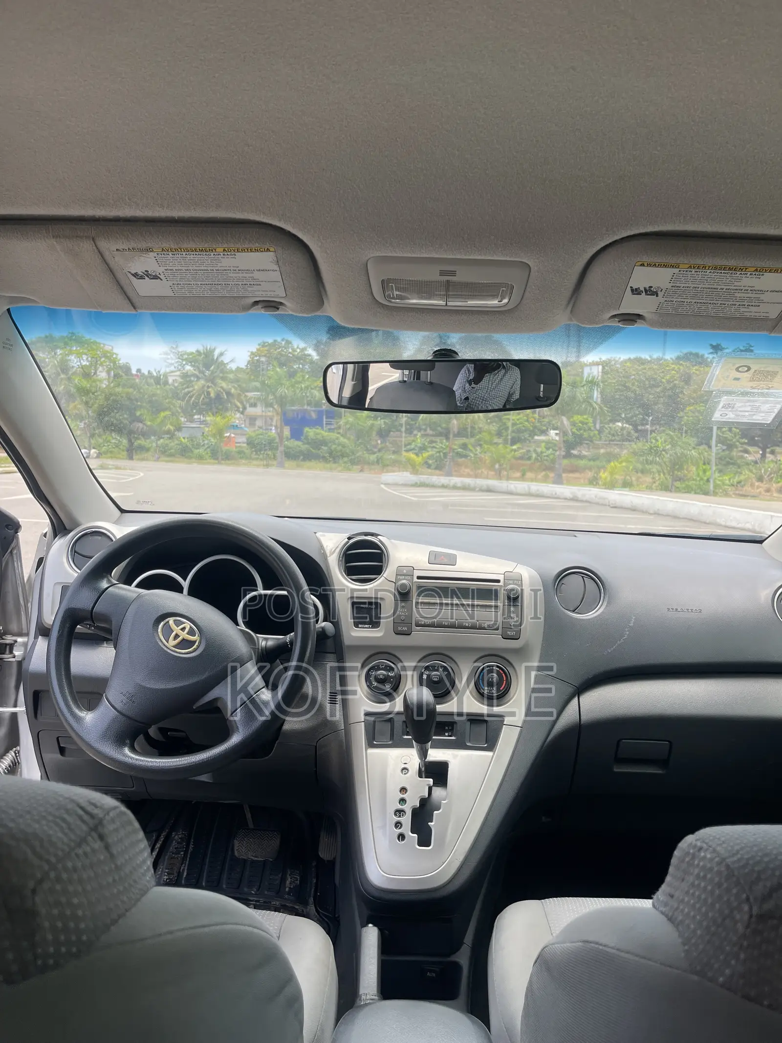 Toyota Matrix 2010 Silver