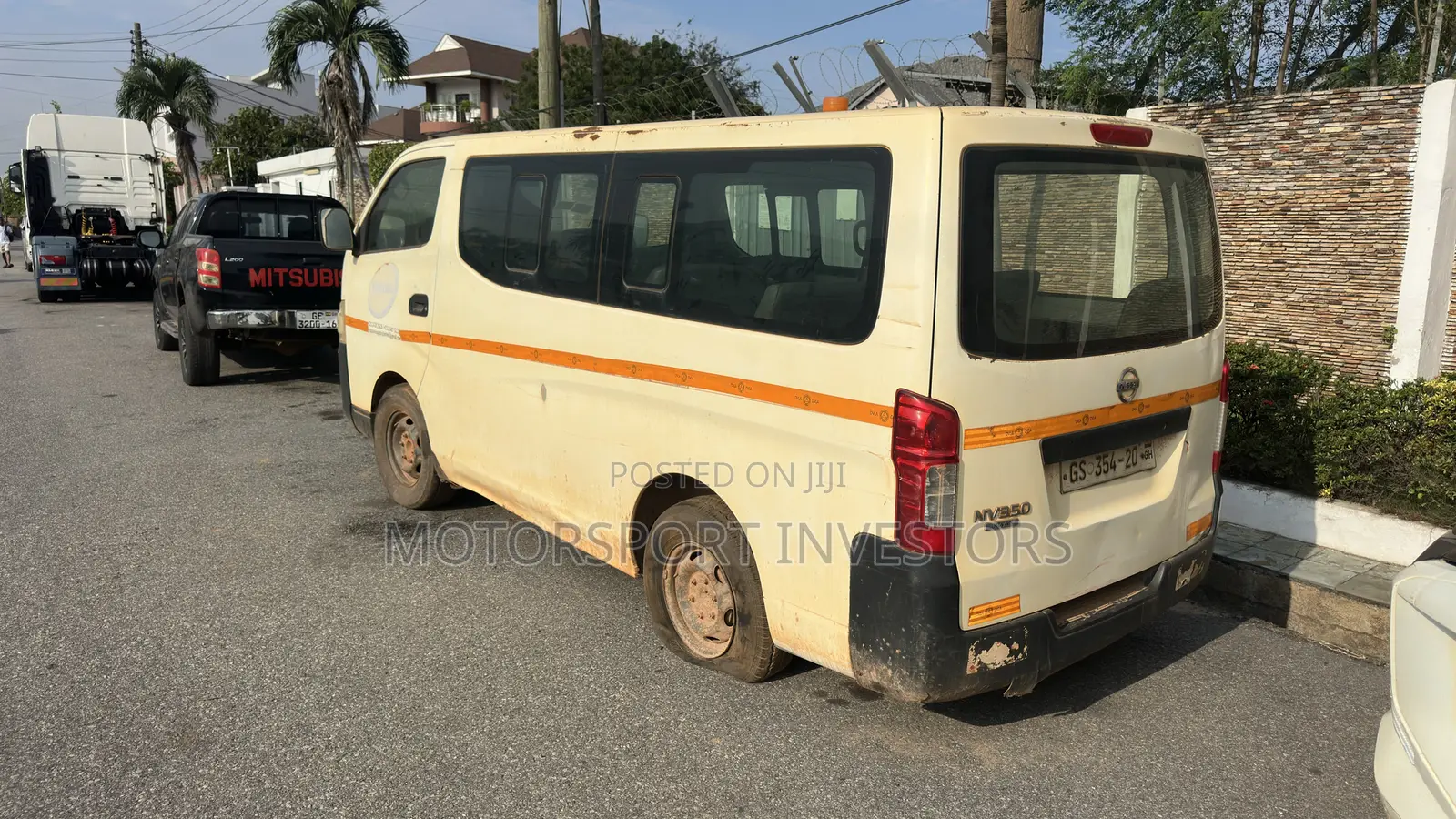 Nissan Caravan (Urvan) 2019 White