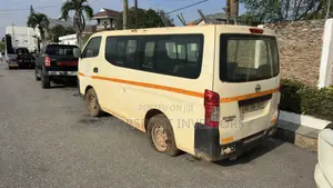 Nissan Caravan (Urvan) 2019 White