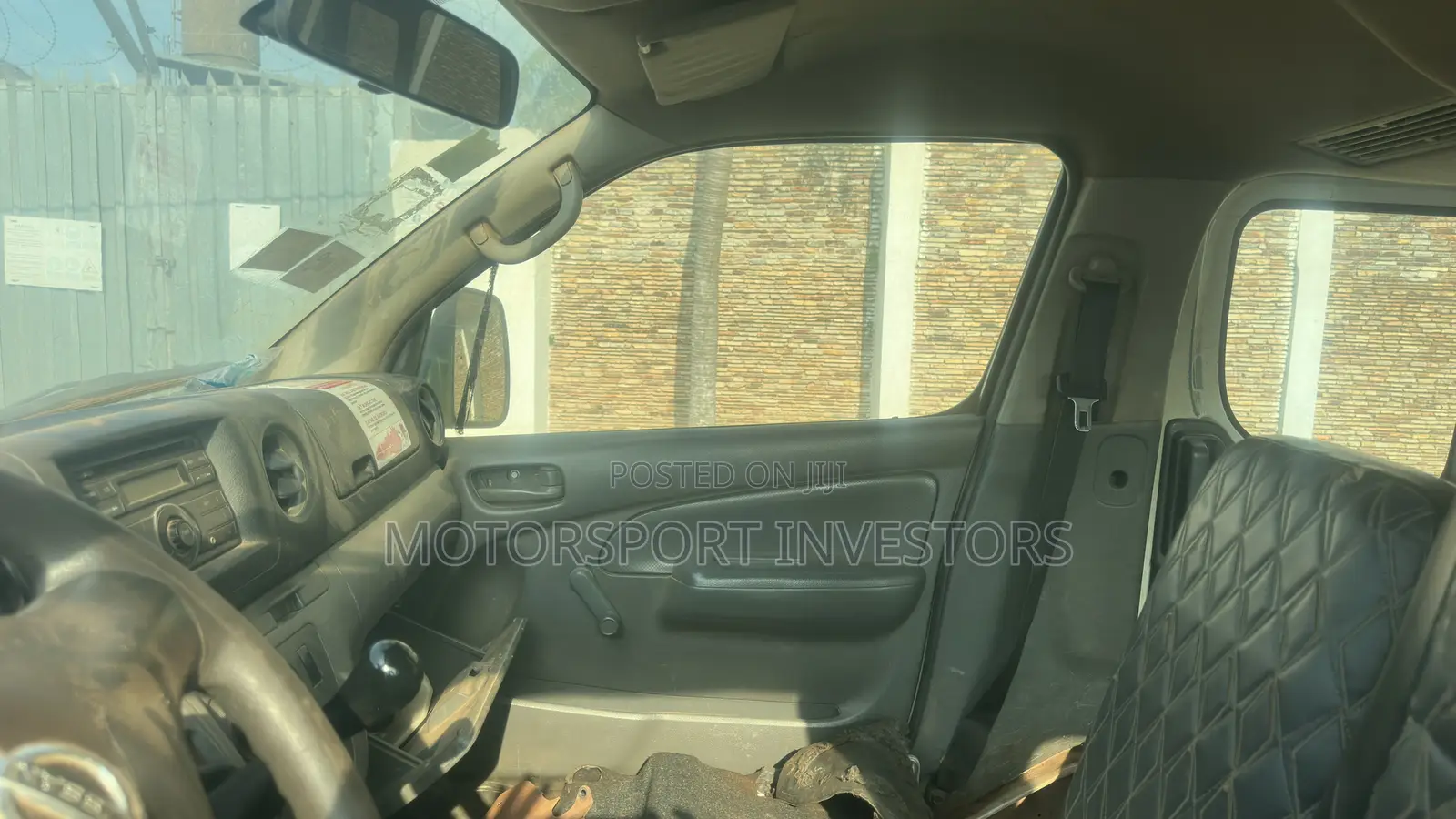 Nissan Caravan (Urvan) 2019 White