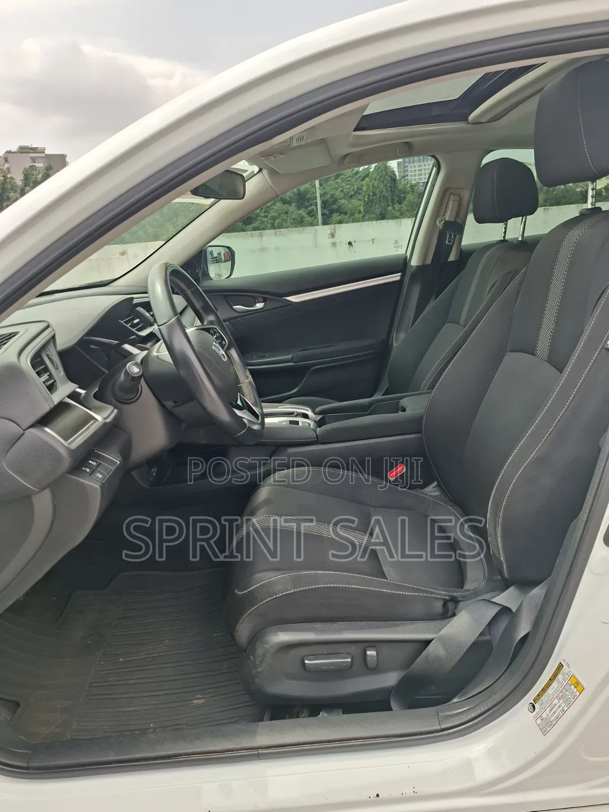Honda Civic EX Sedan 2020 White