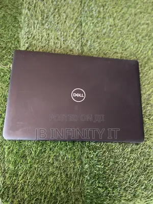 Laptop Dell Latitude 5590 8GB Intel Core i5 SSD 256GB