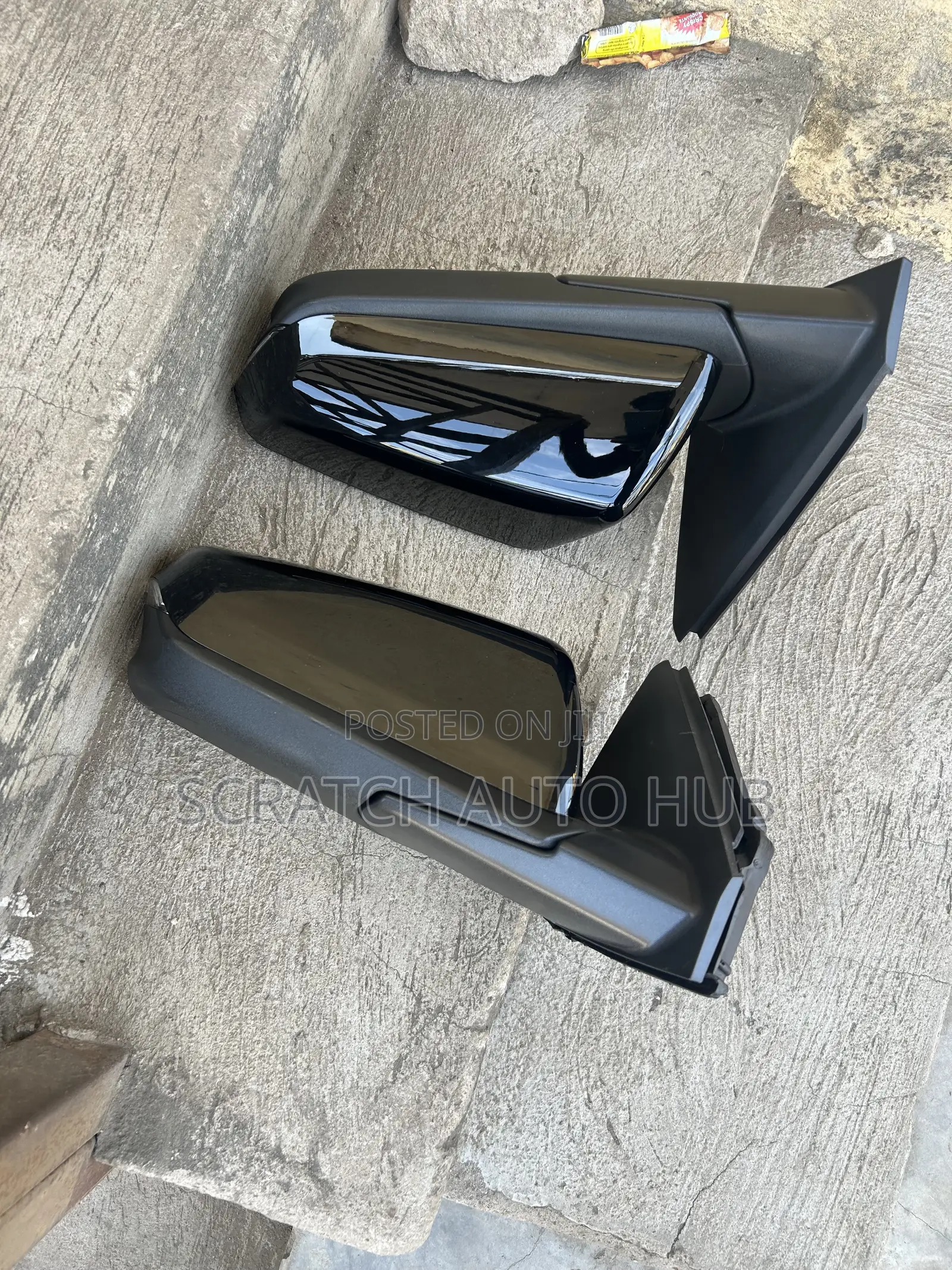GMC Terrain Mirror Available