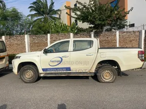 Mitsubishi L200 2022 White