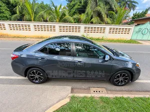 Toyota Corolla L 4dr Sedan (1.8L 4cyl 4A) 2014 Gray