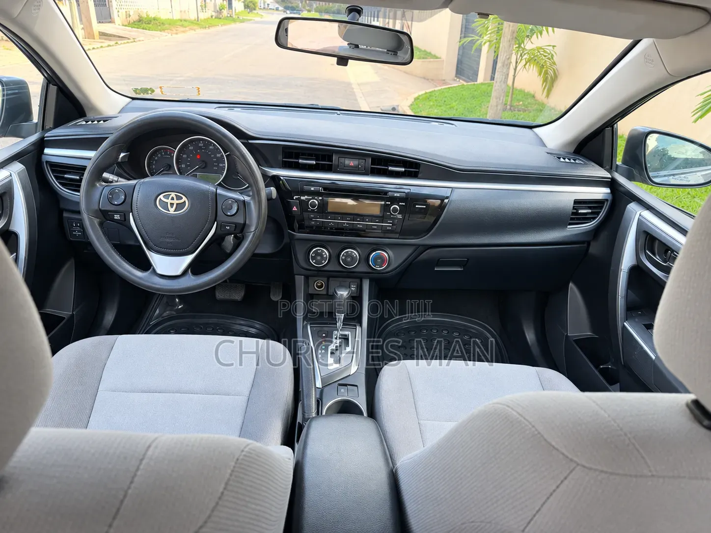 Toyota Corolla L 4dr Sedan (1.8L 4cyl 4A) 2014 Gray