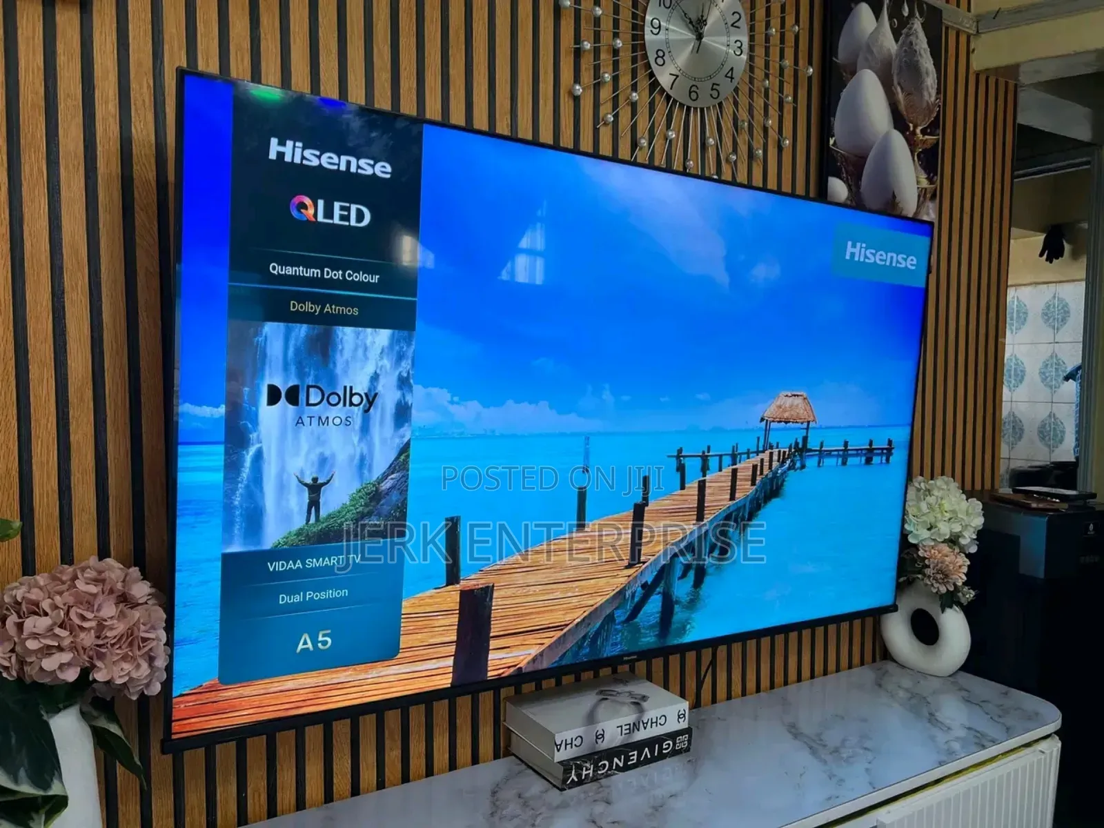 75inches Smart TV