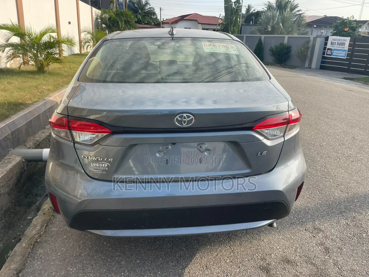 Toyota Corolla LE 2021 Gray