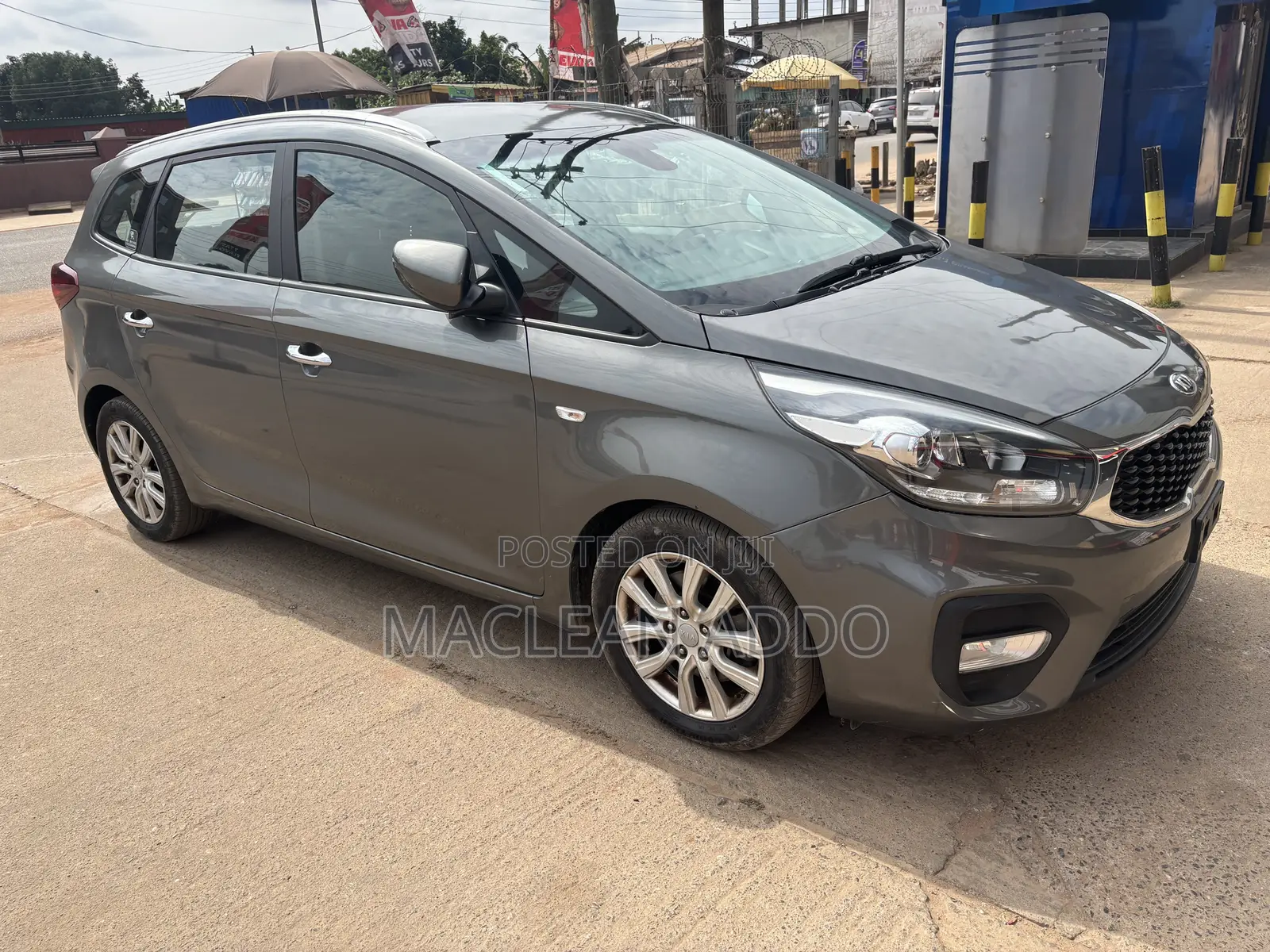 Kia Carens 2018 Black