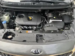 Kia Carens 2018 Black