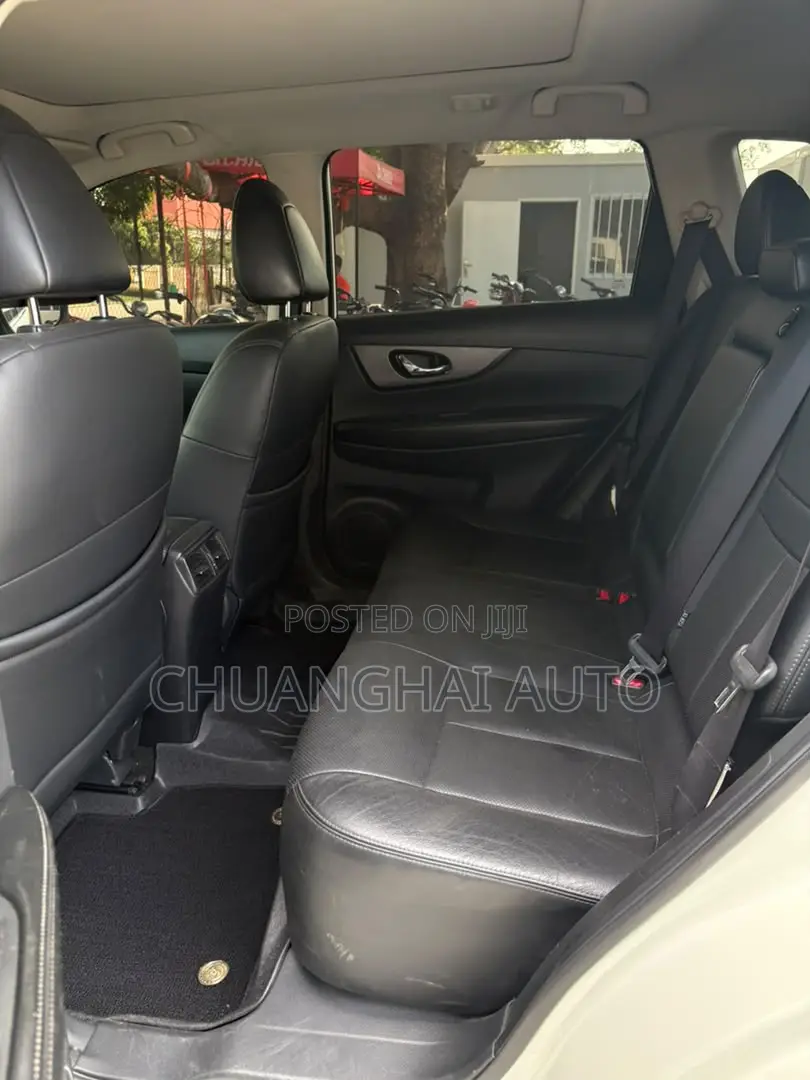 Nissan X-Trail 2.0 Petrol AWD 2016 White