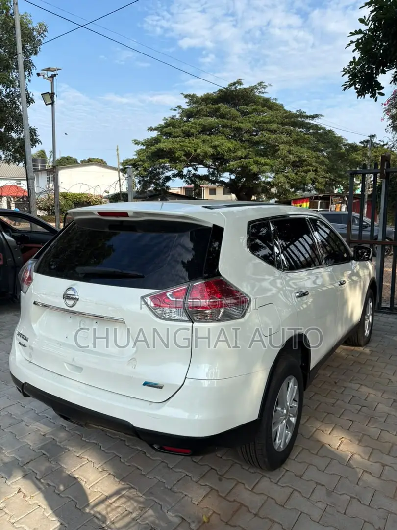 Nissan X-Trail 2.0 Petrol AWD 2016 White