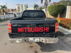 Mitsubishi L200 2016 Black