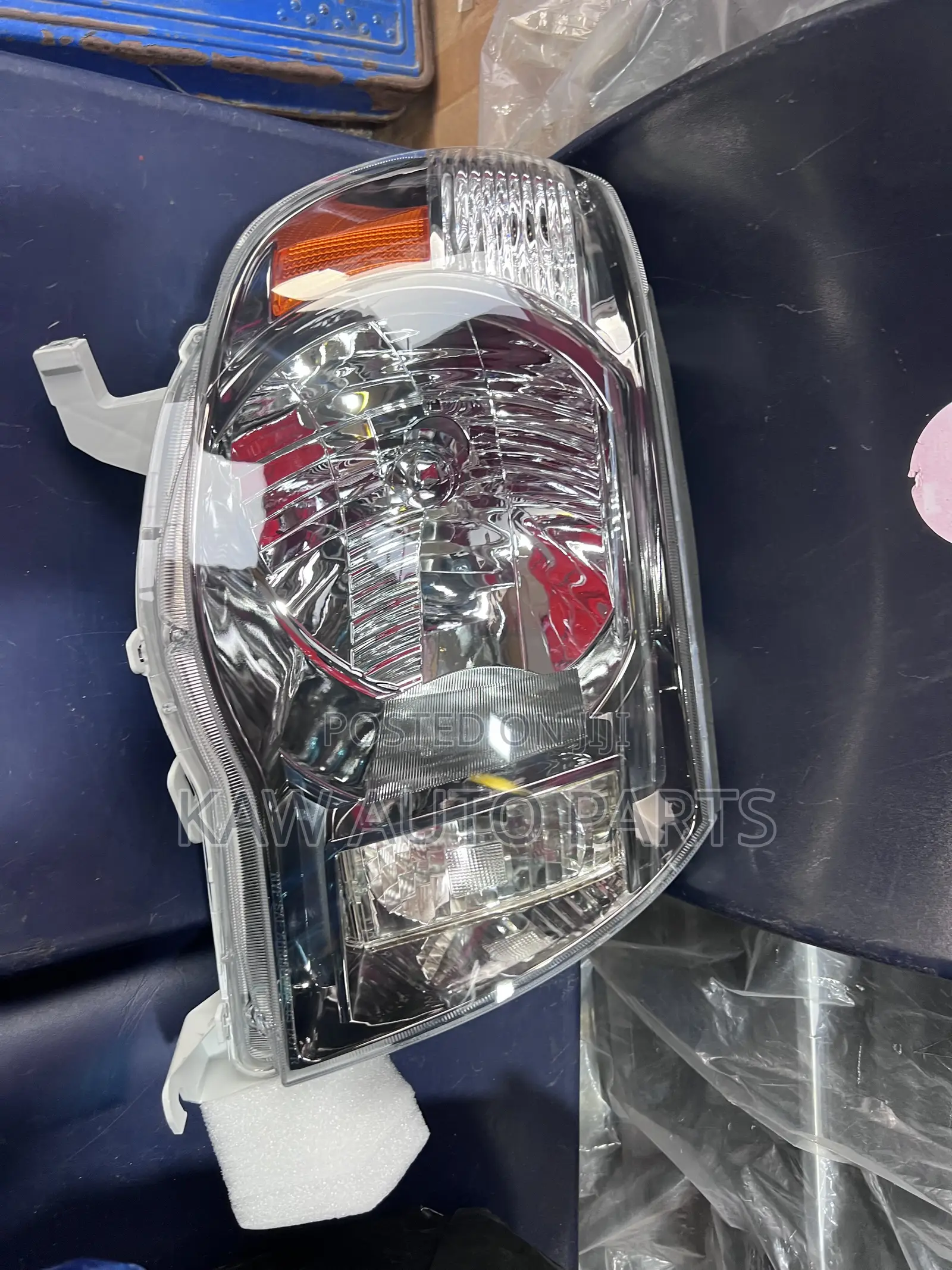 2005,2006,2007,2008,2009,2010 Headlight for Toyota Tundra