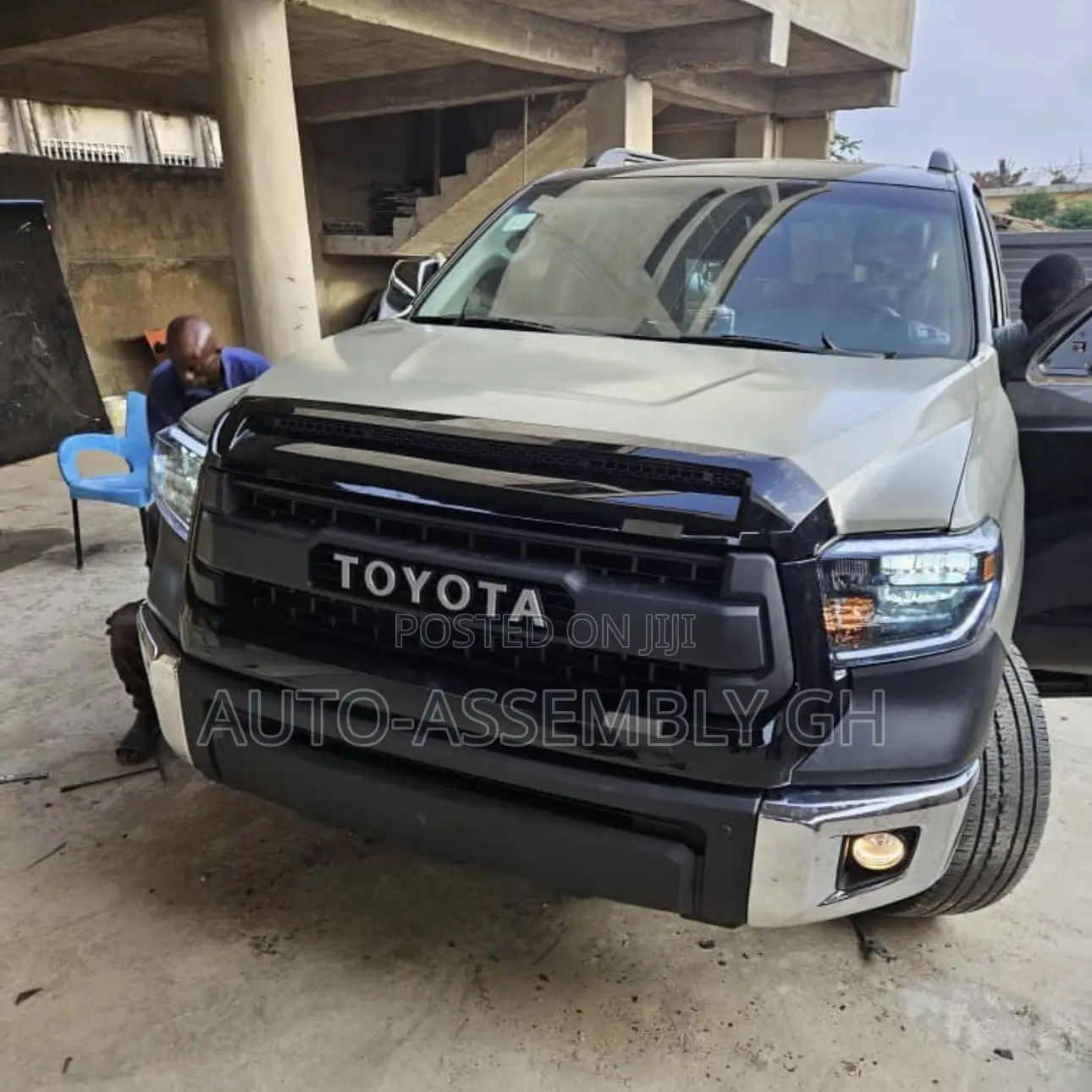 Toyota Tundra 2007-2013 Upgraded to 2021 Body Kit