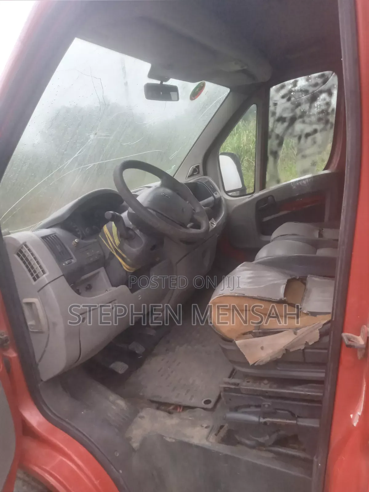 Peugeot Boxer 2012 Red