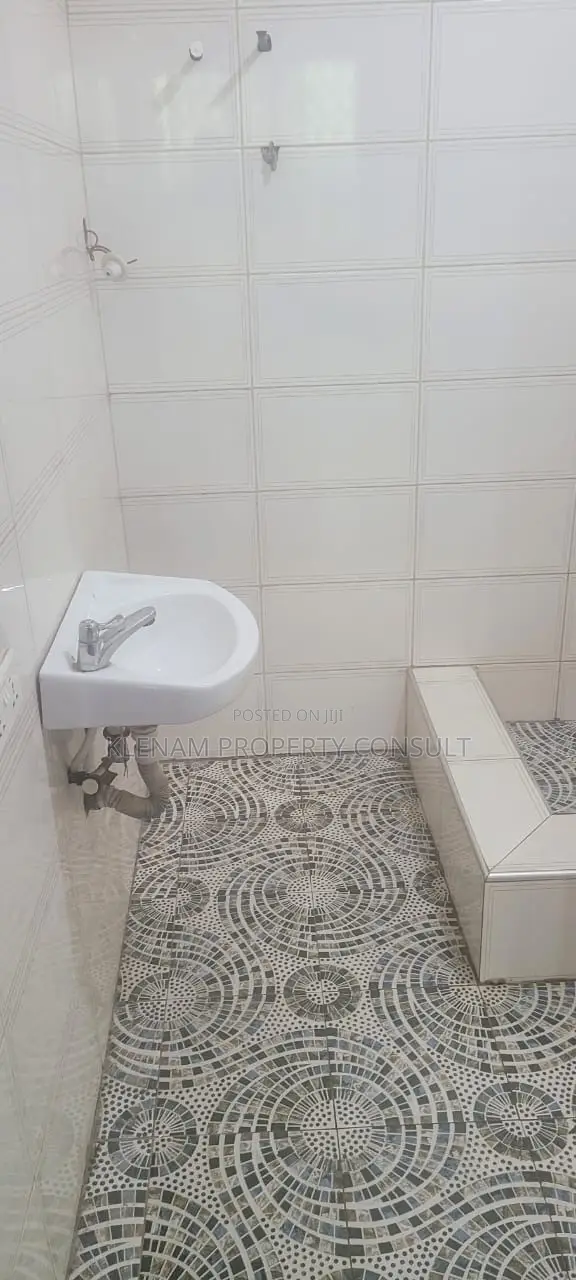 2bdrm Apartment in Gbawe for rent