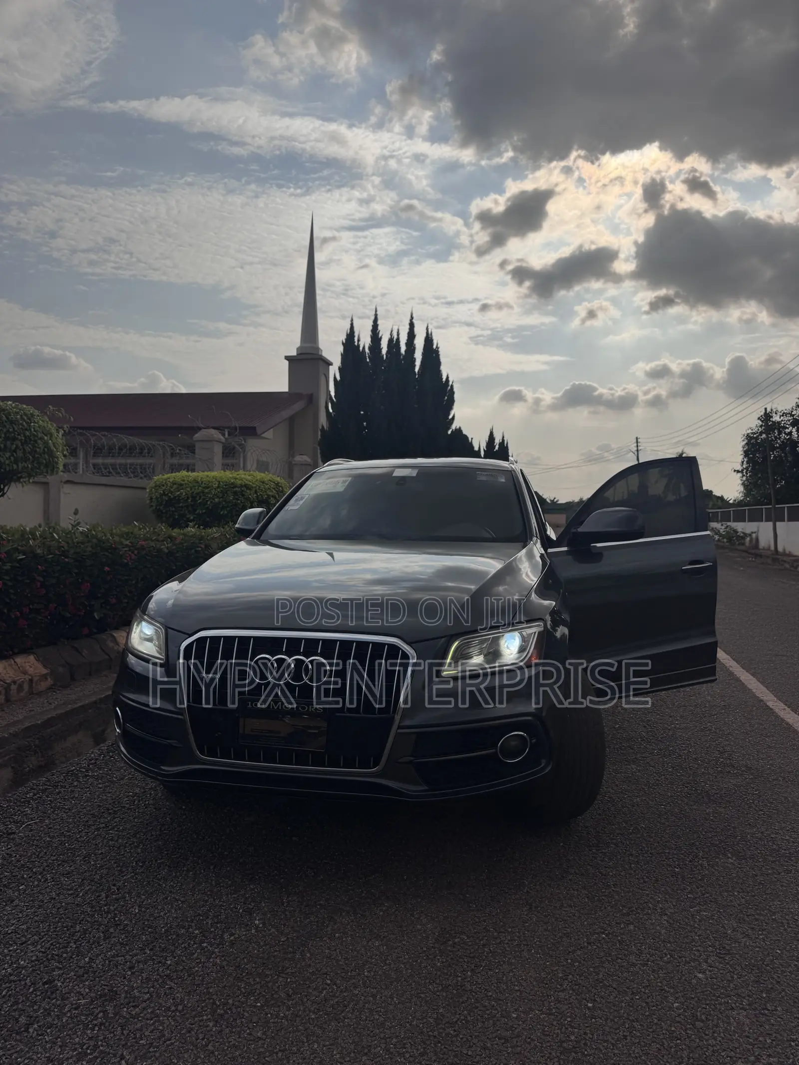 Audi Q5 2.0T Premium AWD quattro 2017 Gray
