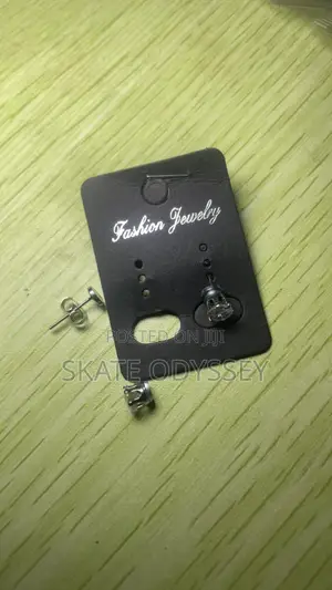 Snap on Magnet Earrings Made to Look Pierced
