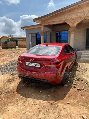Hyundai Elantra GLS Sedan FWD (1.8L 4cyl 6A) 2013 Red