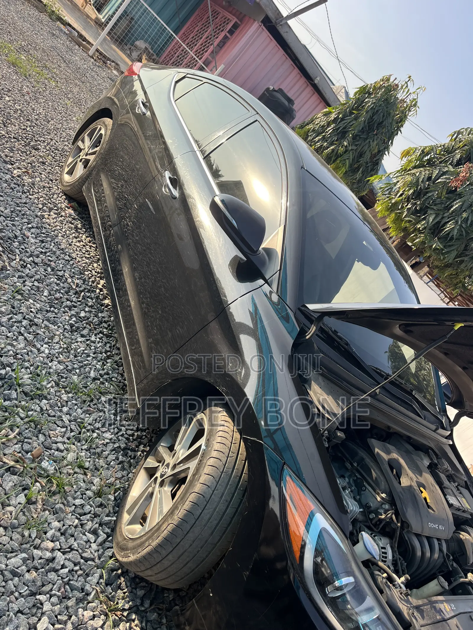 Hyundai Elantra Limited Sedan FWD (2.0L 4cyl 6A) 2017 Black