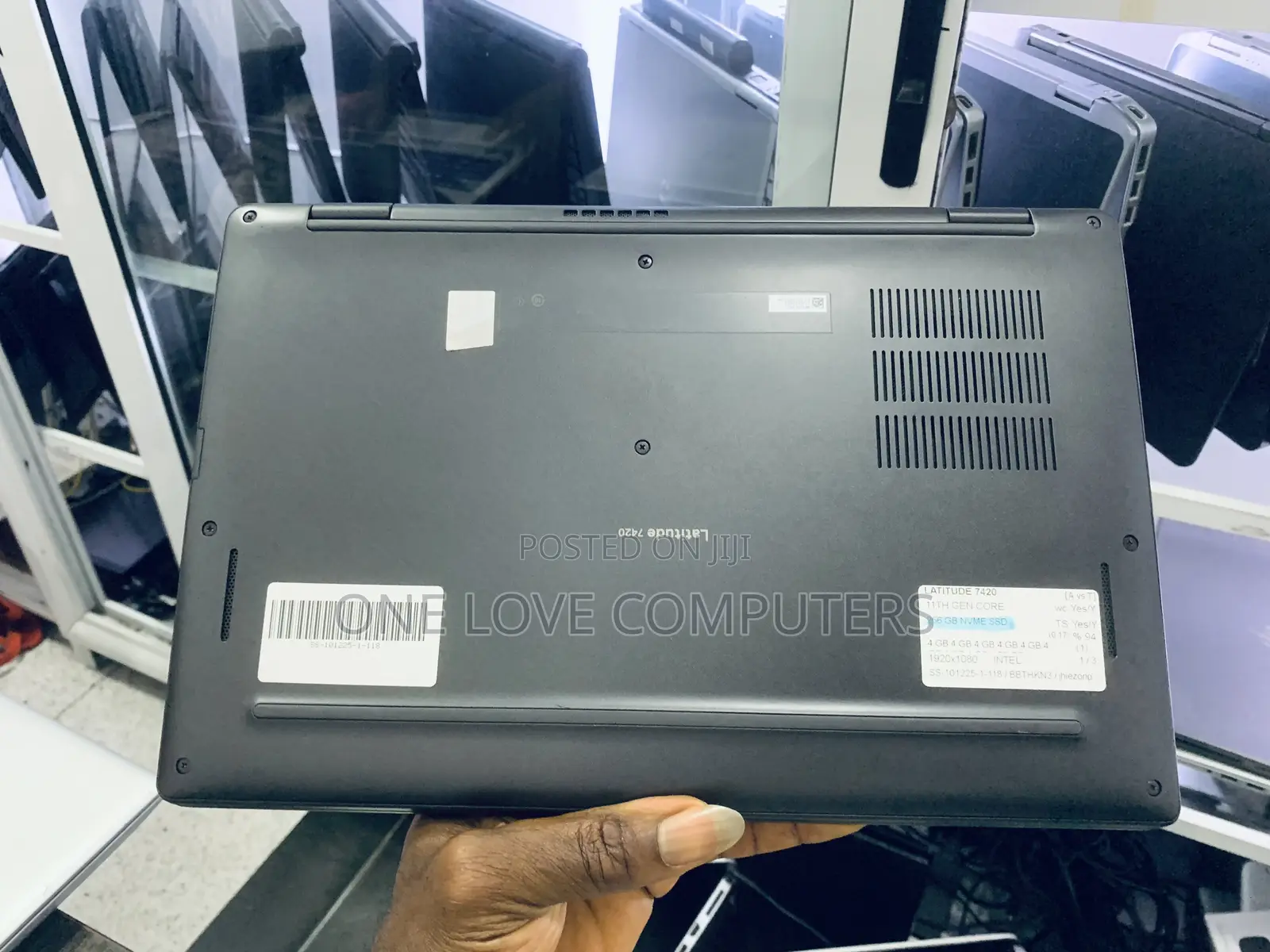 Laptop Dell Latitude 7420 32GB Intel Core i7 SSD 256GB