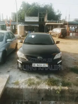 Toyota Corolla 2013 Black