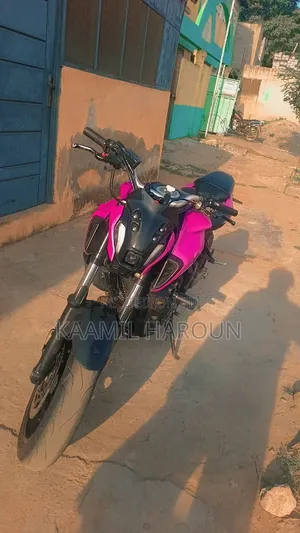 Yamaha MT-07 2024 Pink