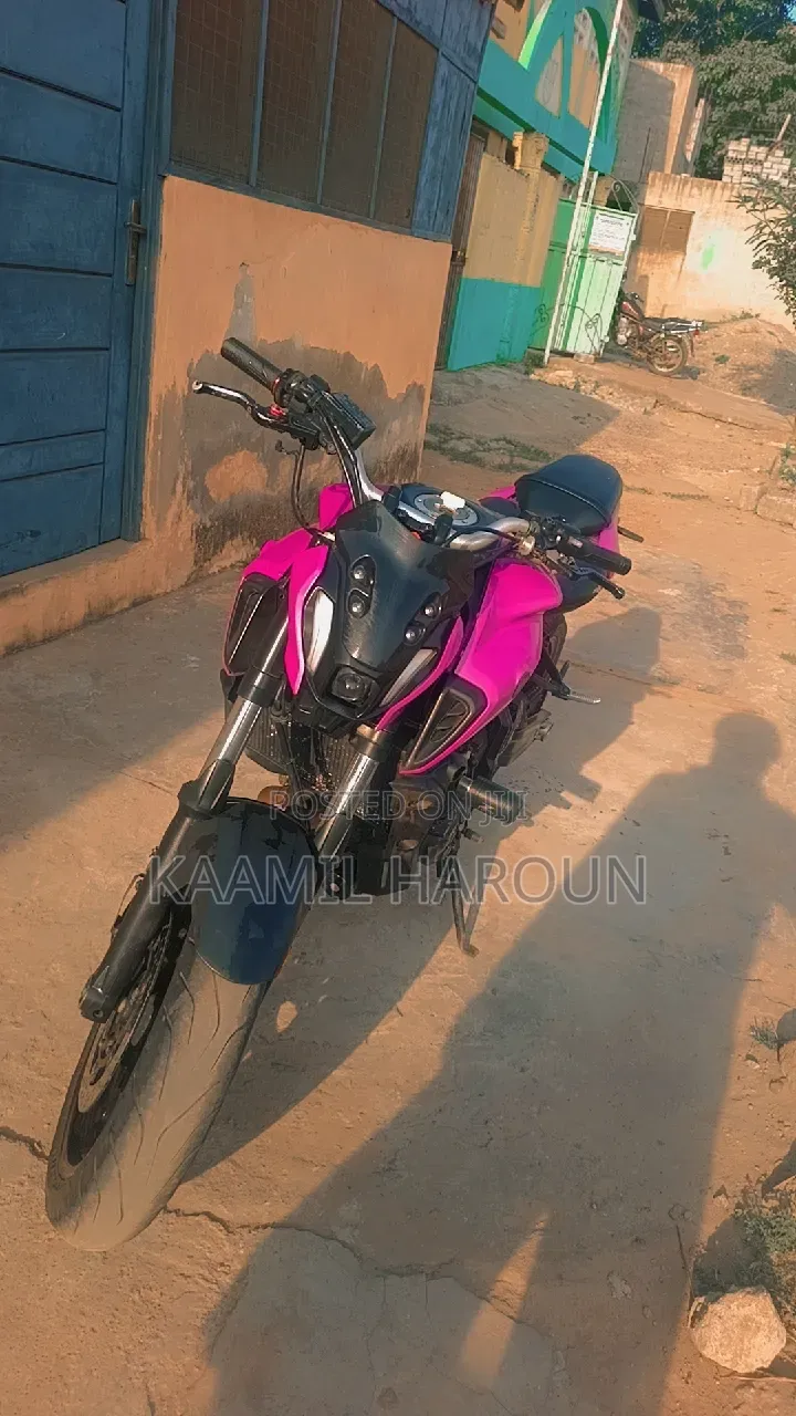 Yamaha MT-07 2024 Pink