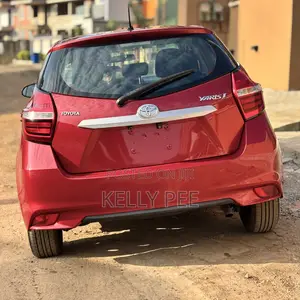 Toyota Yaris 2018 Burgundy