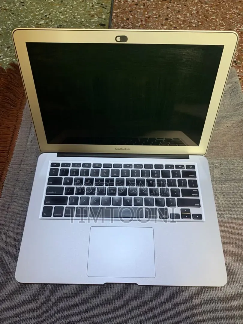 Laptop Apple MacBook Air 2017 8GB Intel Core i5 SSD 256GB