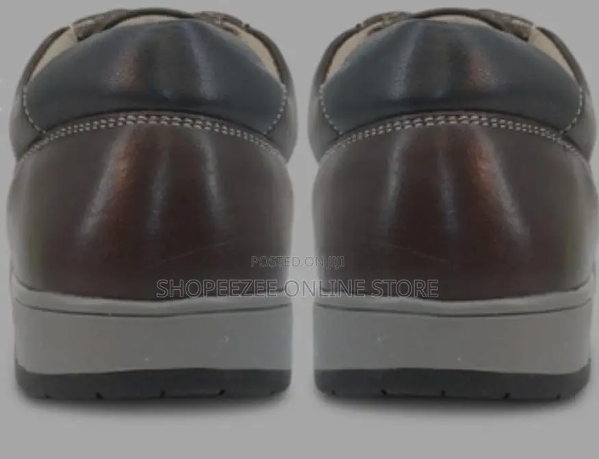 Pegasus Leather Wide Fit Trainers