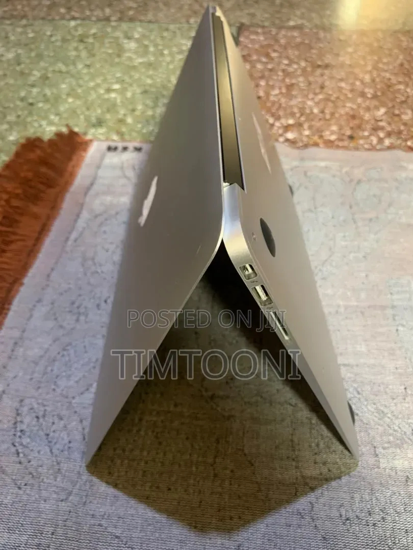 Laptop Apple MacBook Air 2017 8GB Intel Core i5 SSD 256GB
