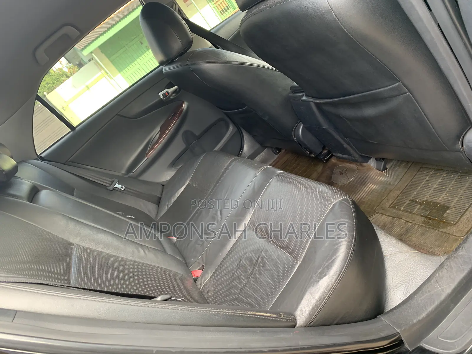 Toyota Corolla LE 4dr Sedan (1.8L 4cyl 4A) 2012 Black
