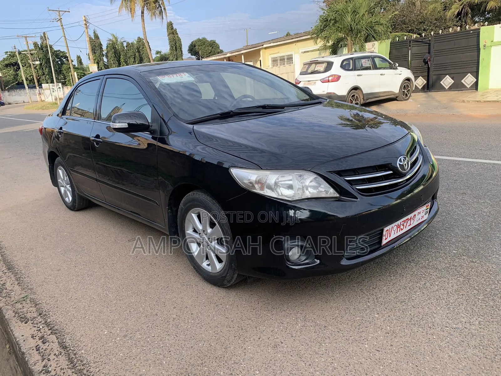 Toyota Corolla LE 4dr Sedan (1.8L 4cyl 4A) 2012 Black