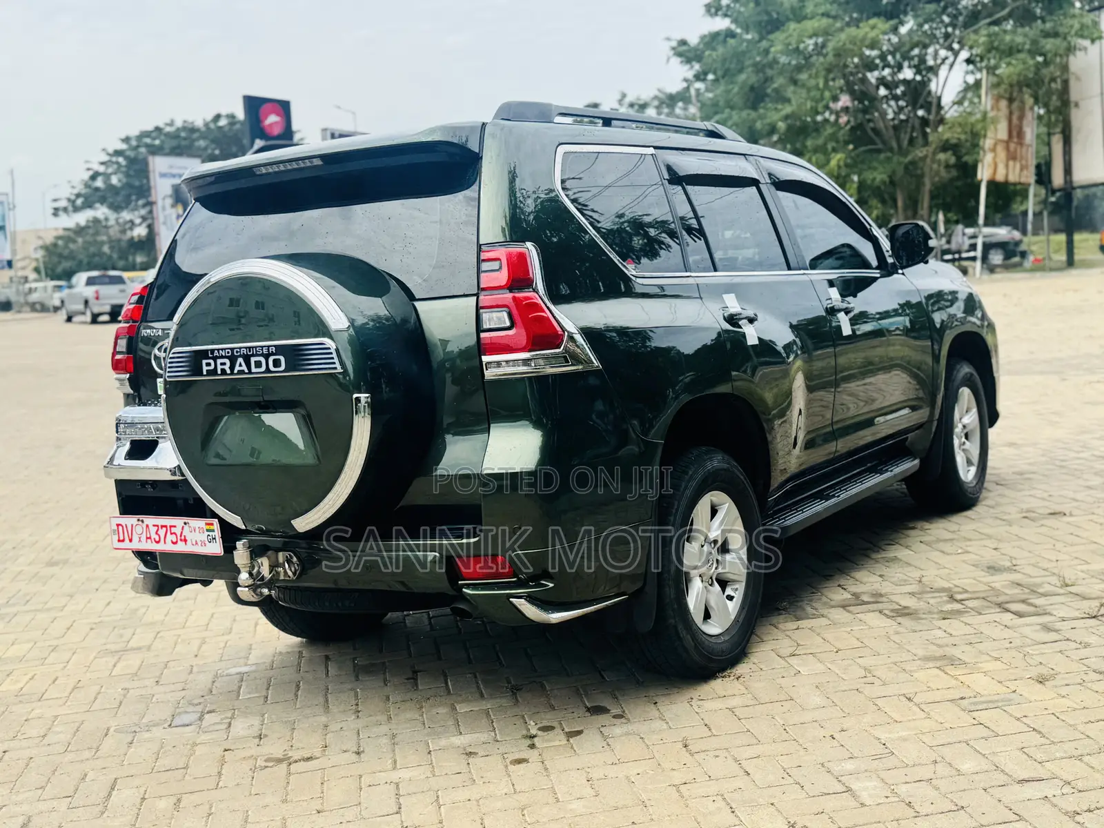 Toyota Land Cruiser Prado 2.7 2017 Green