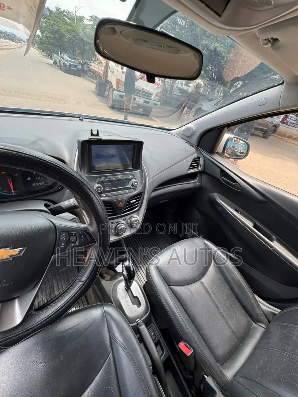 Chevrolet Spark 2017 White