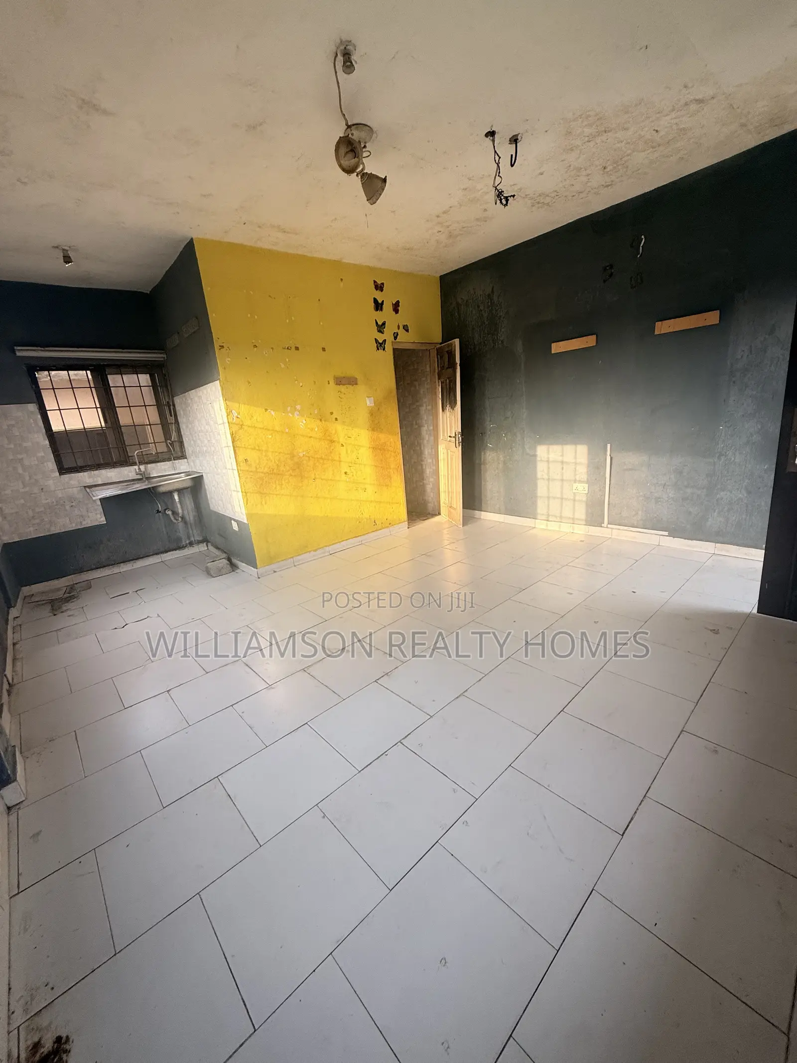 1bdrm Apartment in Community 18 Area, Spintex for rent