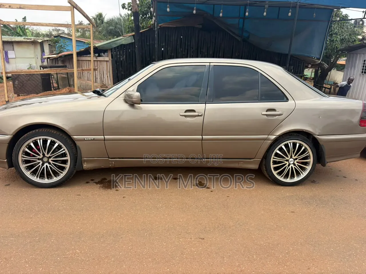 Mercedes-Benz C230 2005 Gold