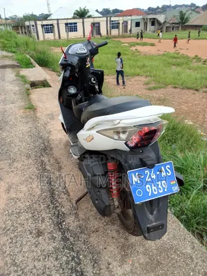 Kymco Xciting 2017 White