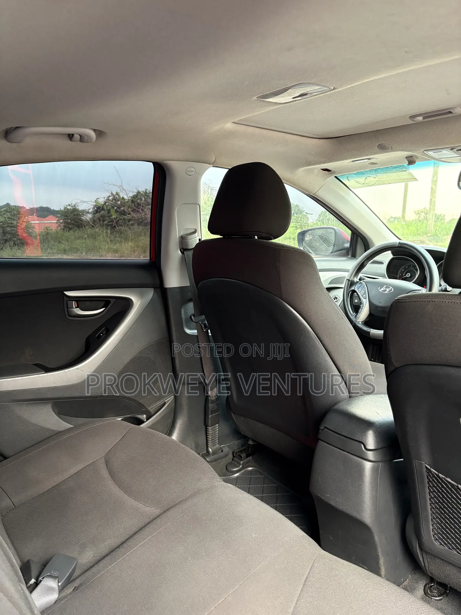 Hyundai Elantra Value Edition Sedan FWD (1.8L 4cyl 6A) 2016 Red