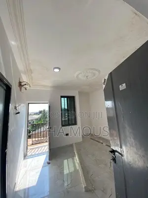 1bdrm Apartment in Israel Park for rent