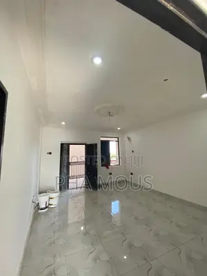 1bdrm Apartment in Israel Park for rent
