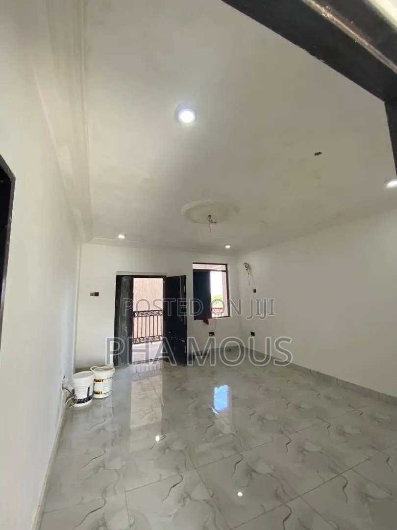 1bdrm Apartment in Israel Park for rent