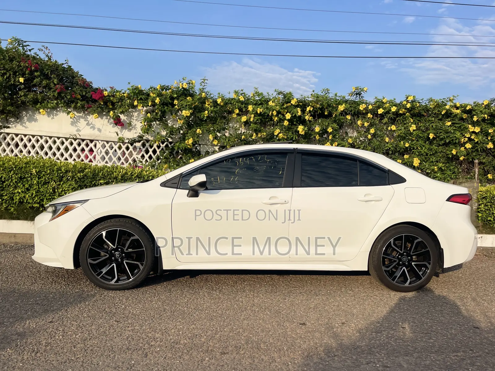 Toyota Corolla 2021 White