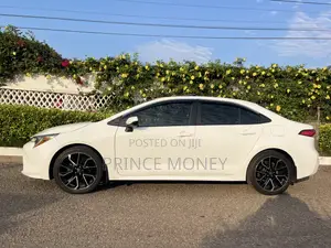 Toyota Corolla 2021 White